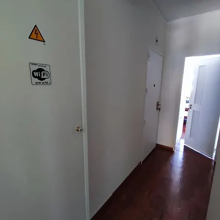 Casa de hóspedes With Ac In Penha De Franca, Lisboa